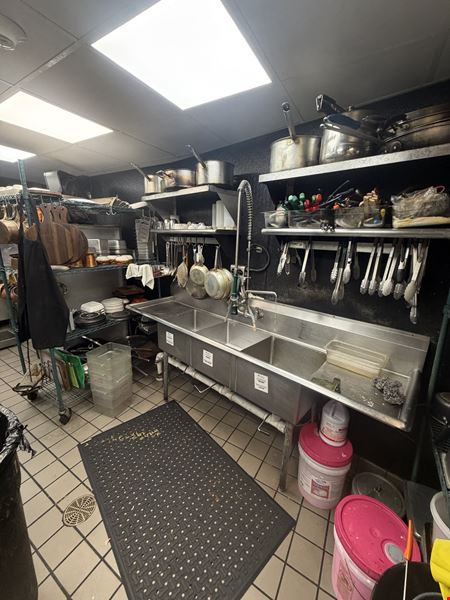 Singhs Kitchen