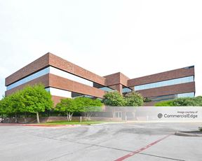 Centre at Brookhollow