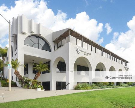 Office space for Rent at El Camino Crossing in Del Mar