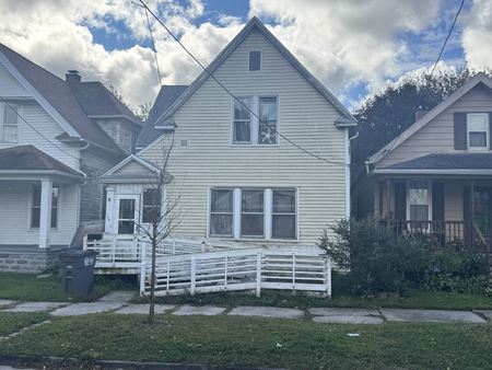 Multi-Family space for Sale at 8-unit Investment Sale in Toledo