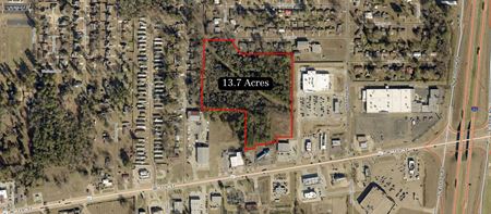 Commercial space at 13.7 Acres For Retail Development in Texarkana