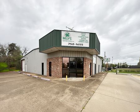 Retail space for Sale at Former Kelly's Custom Floors in Bossier City