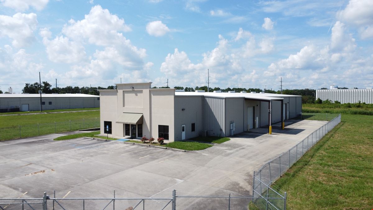 775 Allendale Dr, Port Allen, LA 70767