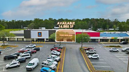 Retail space for Rent at ALDI Sublease Chiefland in Chiefland