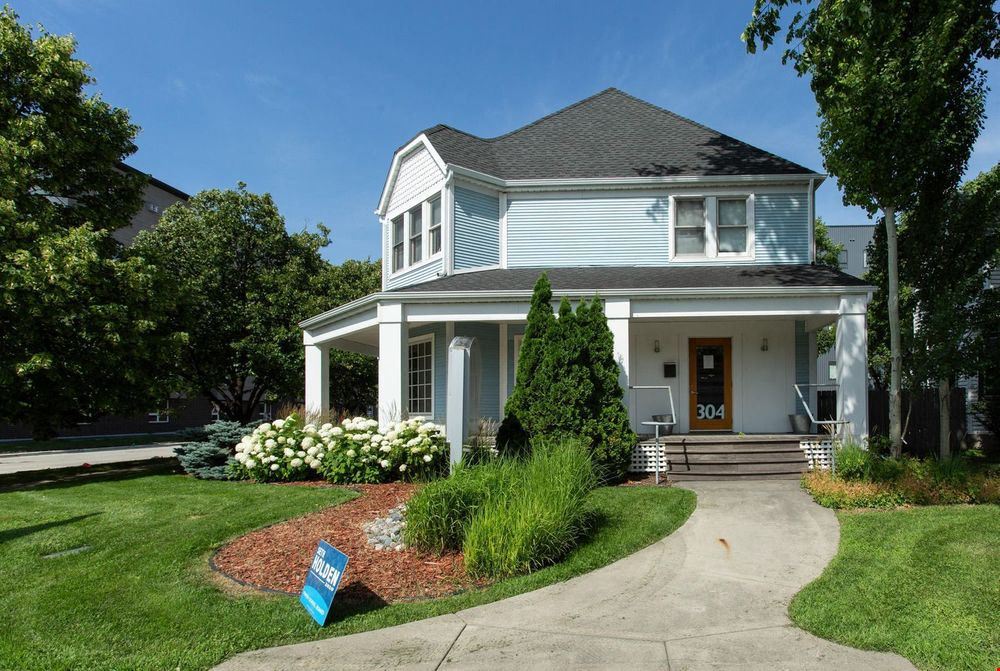 Grassroots Building 304 10th Street N, Fargo, ND 58102