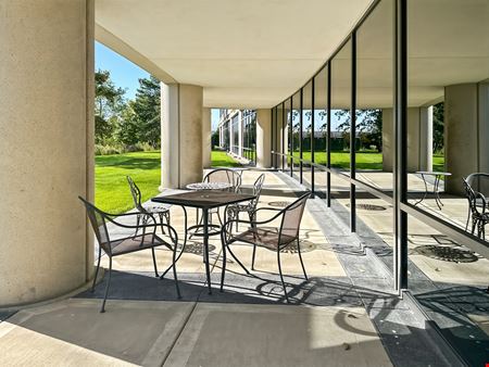 Regus - Lake Forest – Landmark Conway Farms