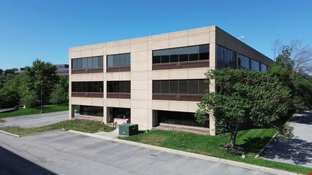 9233 Ward Parkway Building