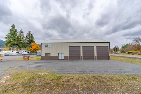 2120 Apple Loop, Lyons, OR 97358