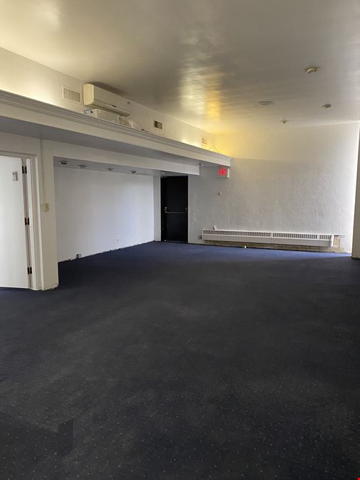 415 Chartiers Ave