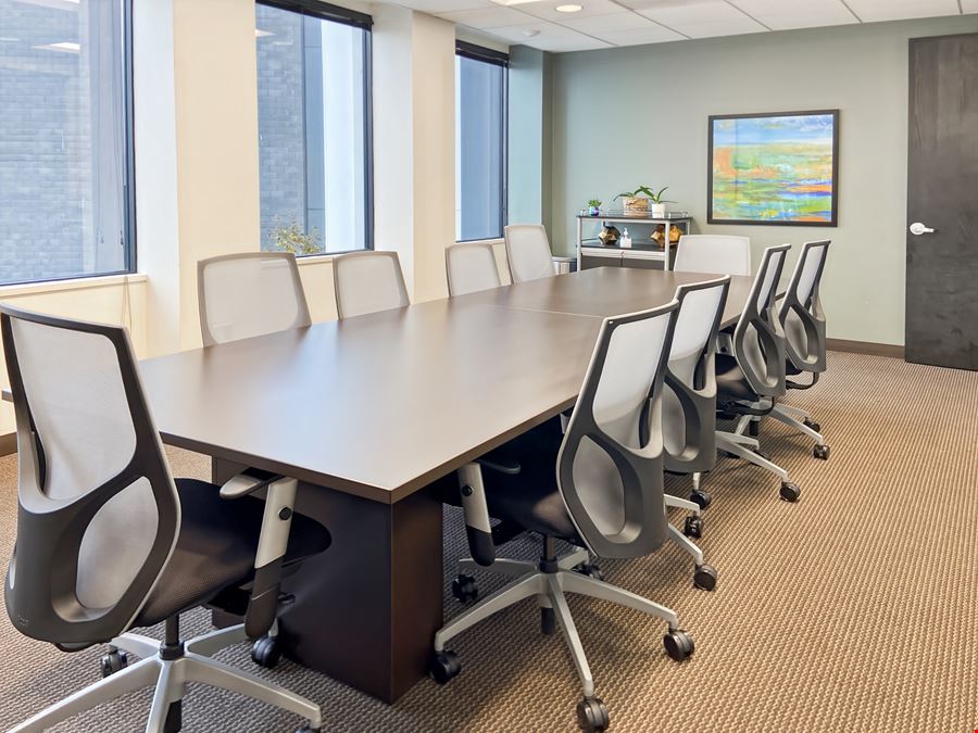 Regus - Del Amo
