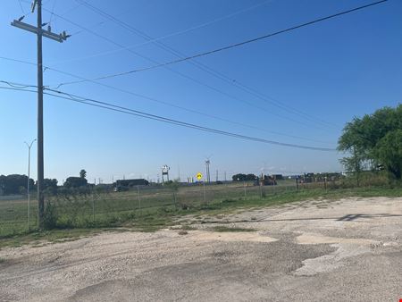 3911 Interstate 10 E