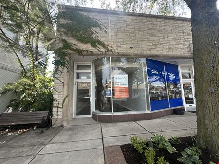 Retail space for Rent at Retail Space at Glenview and Waukegan Intersection in Glenview