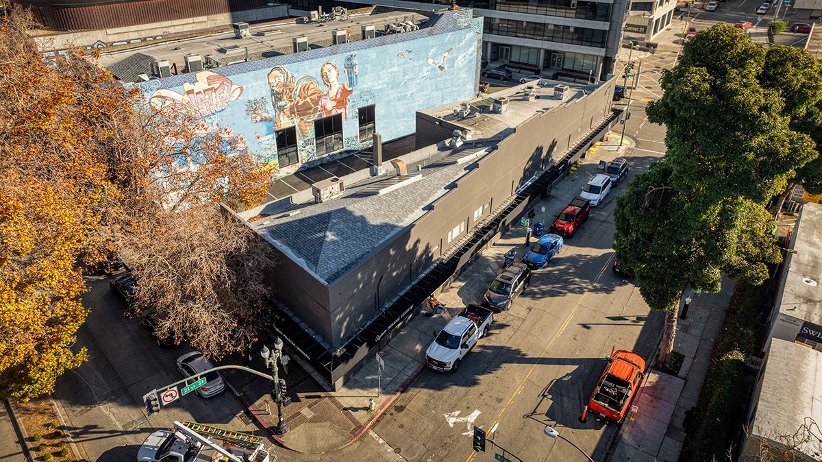 2100 Broadway
