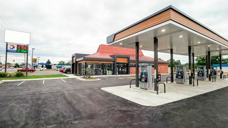 Retail space for Sale at Flint - Freestanding Retail/Restaurant/Gas Station Redevelopment Opportunity in Flint