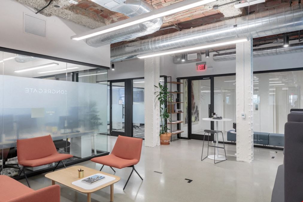 Industrious - 25 West 39th Street