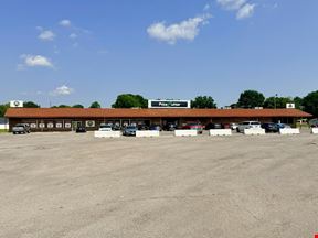 Villa Shopping Center