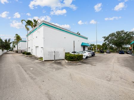Retail space for Sale at 336 & 342 South Powerline Road in Deerfield Beach