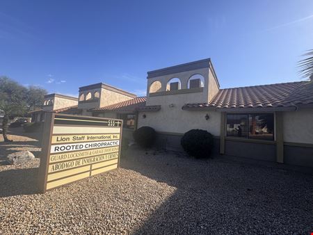 555 W University Dr
