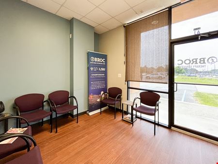 Medical Office in the Oaks Shopping Center