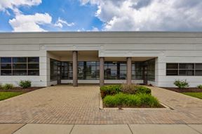 600 N Commons Dr, Aurora Illinois