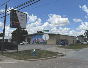 4900 Dacoma