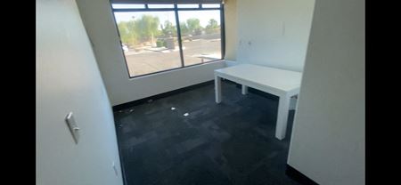 Office space for Rent at 15640 N 7th St in Phoenix