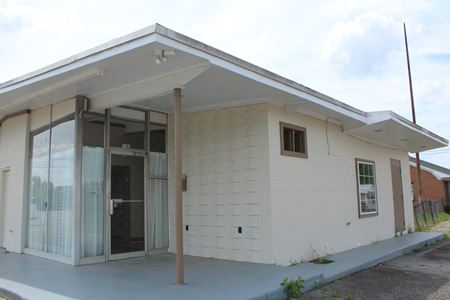 Retail space for Rent at 1102 Meeting St in West Columbia