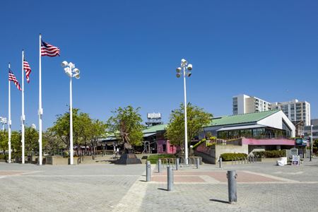 Restaurant space for Rent at 98 Broadway St in Oakland