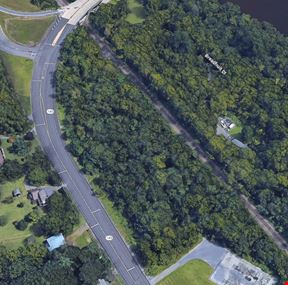 Riverview Dr.