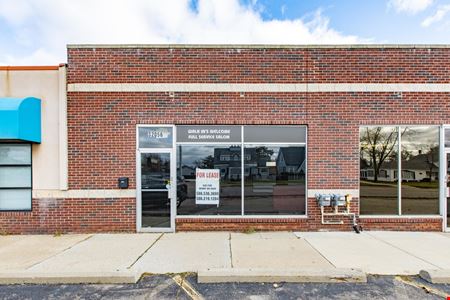 32008-32056 Utica Rd