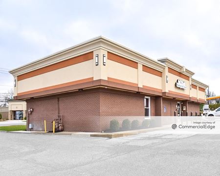 Retail space for Rent at Concord Plaza Shopping Center in Mentor