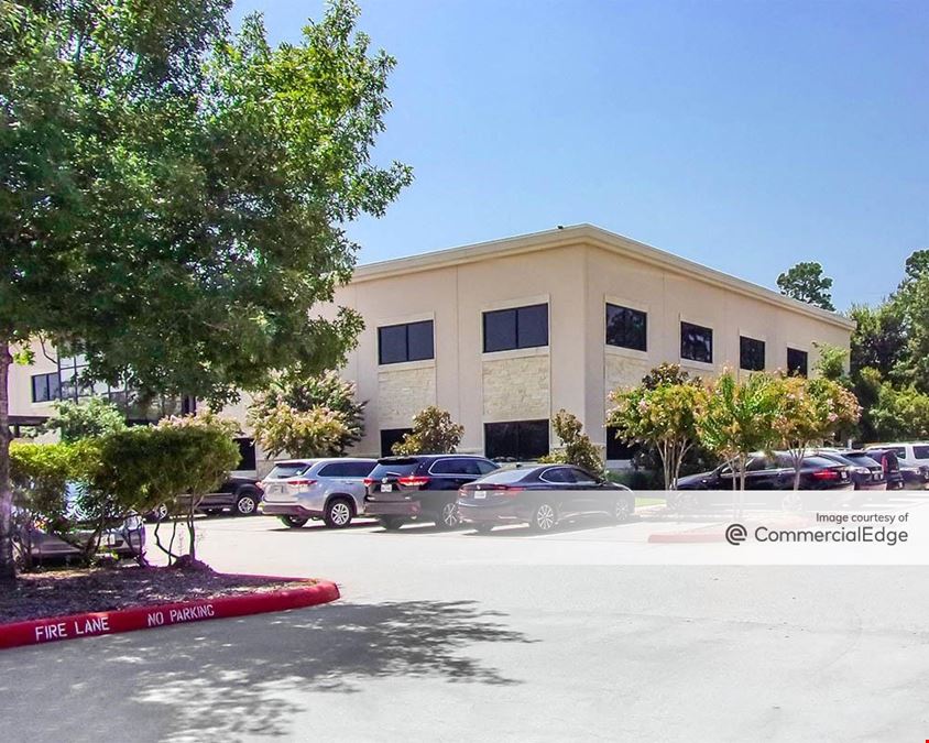 Six Pines Medical Plaza