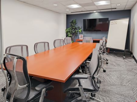 Regus - Kansas City - Crown
