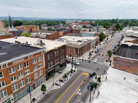 236 W Main St