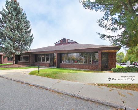 Office space for Rent at Saddleback Center in Grand Rapids