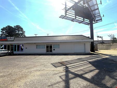 Retail space for Rent at 1506 Clinton Rd Fayetteville Nc 28312 in Fayetteville