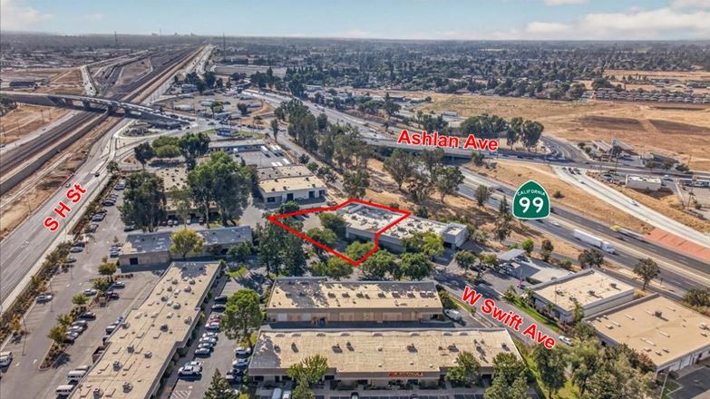 ±8,100 SF Freestanding Building w/Office + Warehouse Space For Lease