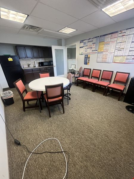 1831 Forest Drive Suite H
