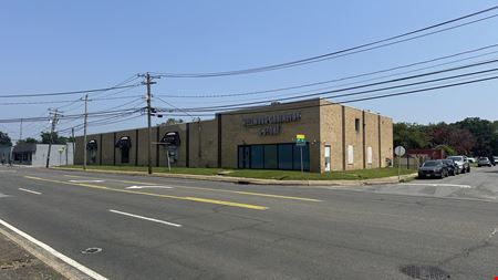 Industrial space for Rent at 910 Wellwood Ave in Lindenhurst