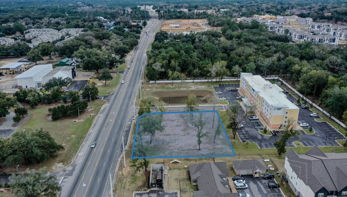 Pine Forest Rd - Retail Parcel
