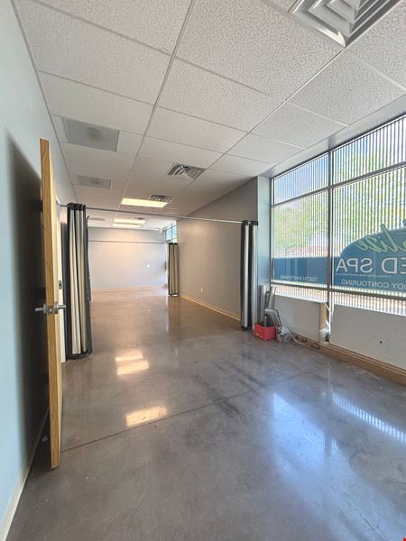 2546 Somerset Center Drive