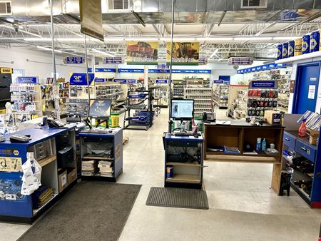 NAPA Auto Parts Retail Location - Price Improvement