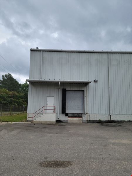 6,000 SF Warehouse/Distribution/Showroom For Lease