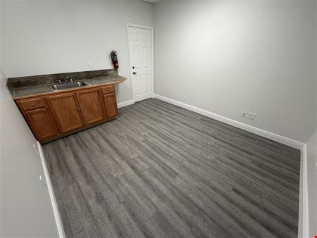 1280 SF Suite 301 Professional and Medical Office Space at
