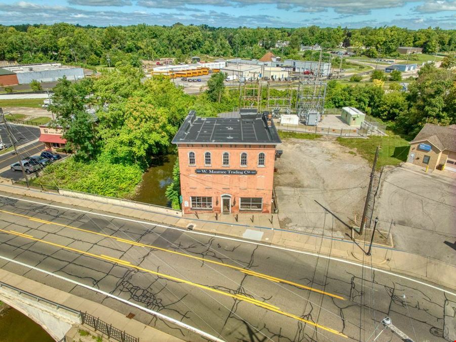 256 W Maumee St, Adrian, MI 49221