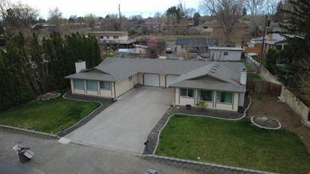 Multi-Family space for Sale at 6109/6111 W. Arrowhead Ave in Kennewick