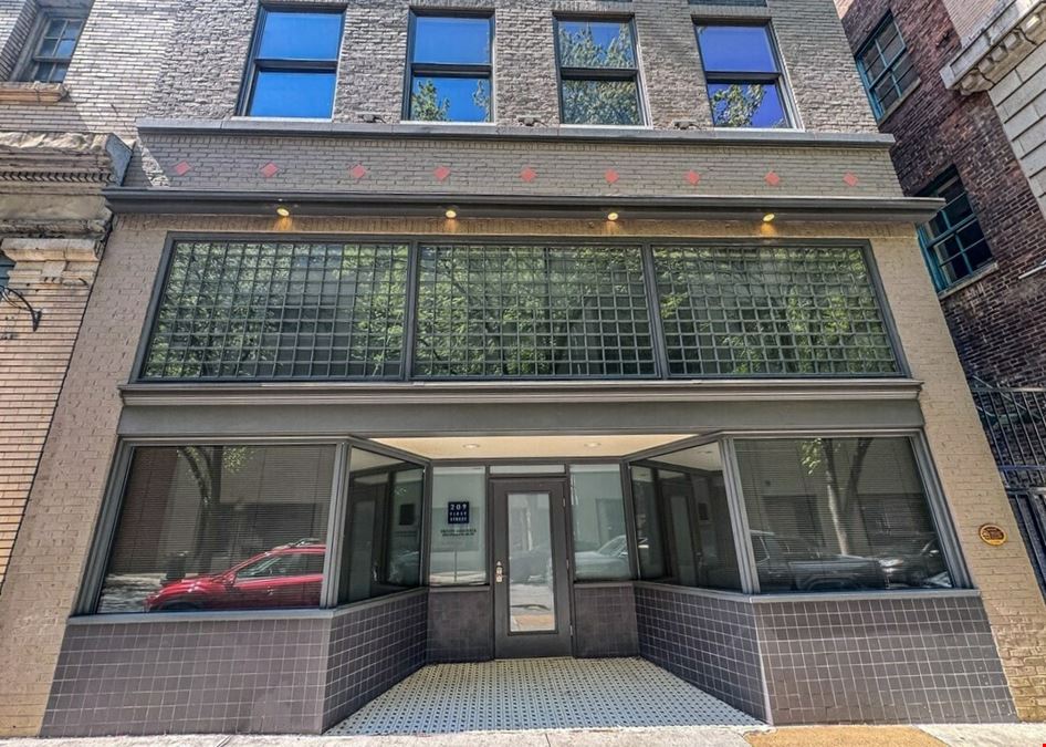 The Lofts at First and Kirk