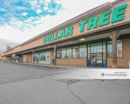 Retail space for Rent at Milford Plaza in Milford