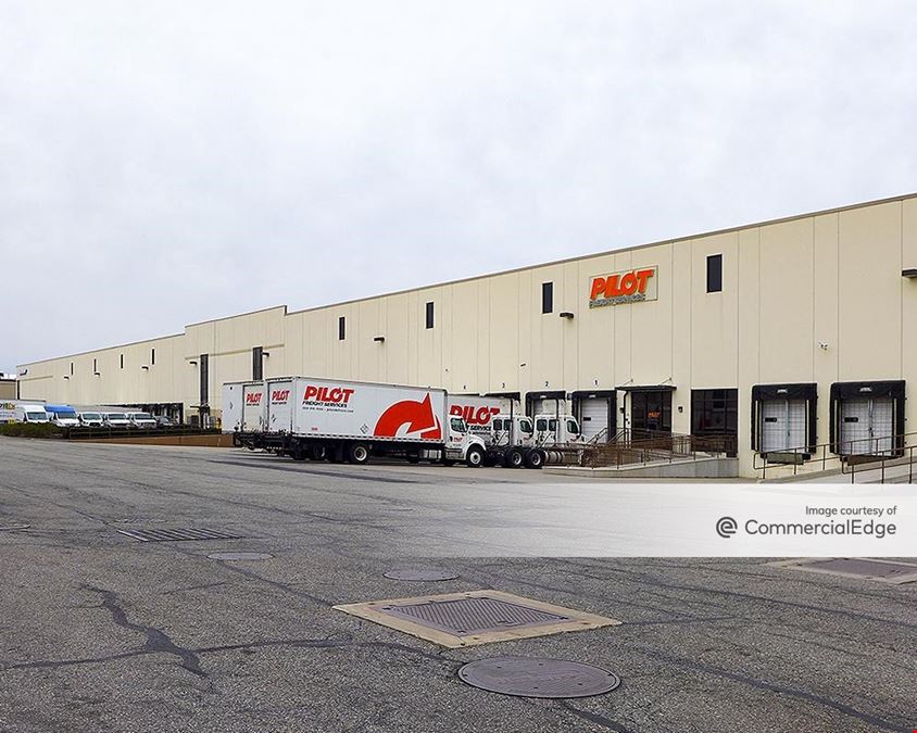 Portview Commerce Center 2