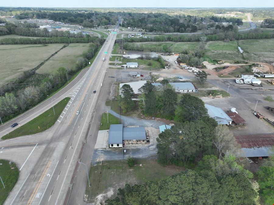 Atlanta, TX Commercial Building in Prime Location